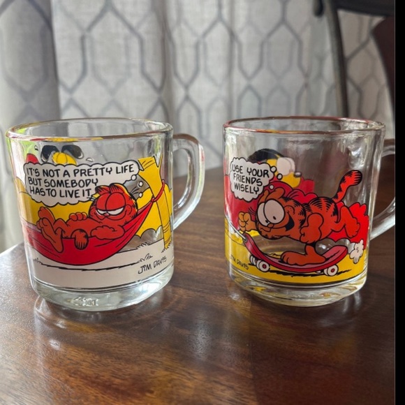 McDonald's Other - Set of 2 vintage McDonalds Garfield mugs